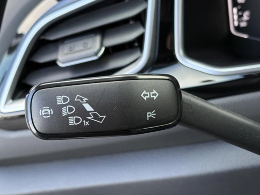 Volkswagen T-Roc - Afbeelding 16 van 30