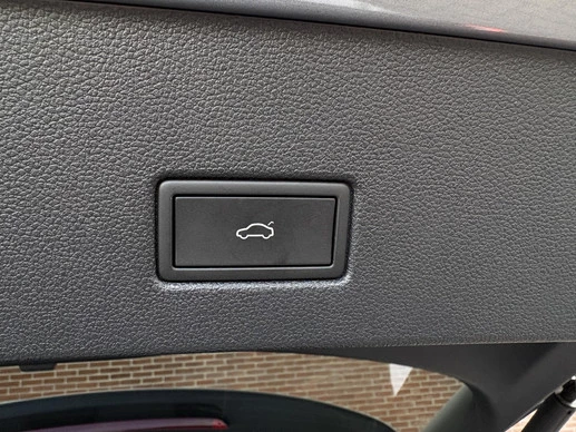 Volkswagen T-Roc - Afbeelding 29 van 30