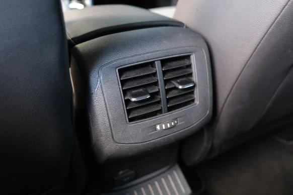 Volkswagen T-Roc - Afbeelding 12 van 30