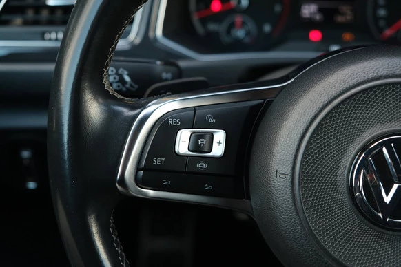 Volkswagen T-Roc - Afbeelding 20 van 30