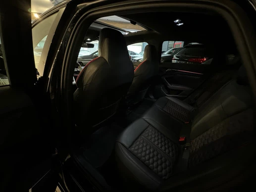 Audi RS3 - Afbeelding 22 van 30