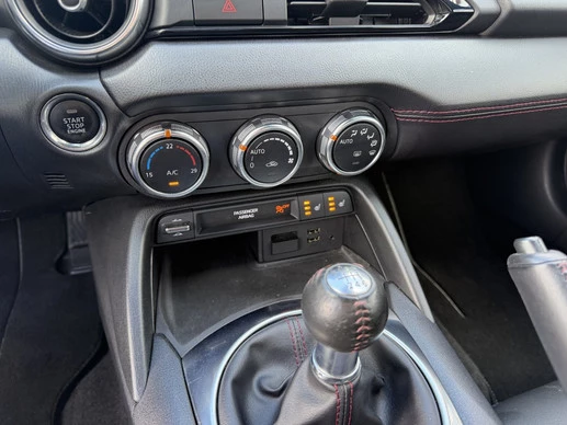 Mazda MX-5 - Afbeelding 18 van 23