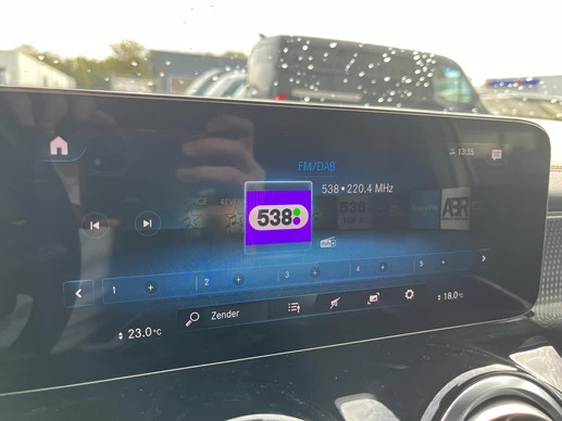 Mercedes-Benz EQB - Afbeelding 23 van 30