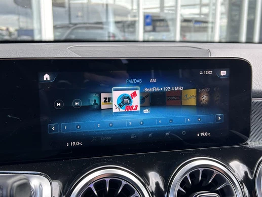 Mercedes-Benz GLB - Afbeelding 19 van 30