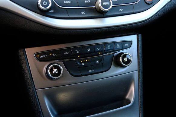 Opel Astra - Afbeelding 13 van 30