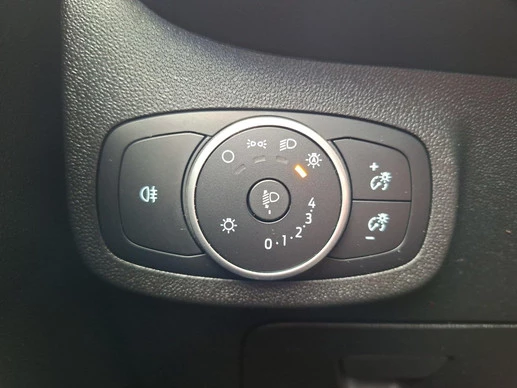 Ford Fiesta - Afbeelding 13 van 30