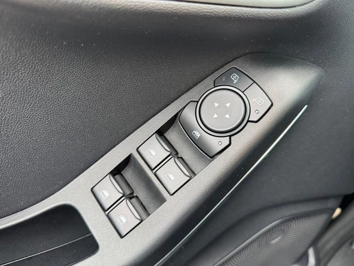 Ford Fiesta - Afbeelding 27 van 30