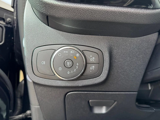 Ford Fiesta - Afbeelding 28 van 30