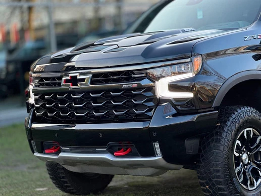 Chevrolet Silverado - Afbeelding 2 van 30