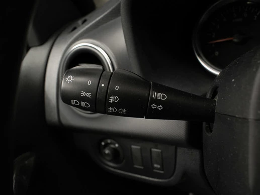 Dacia Logan - Afbeelding 7 van 27