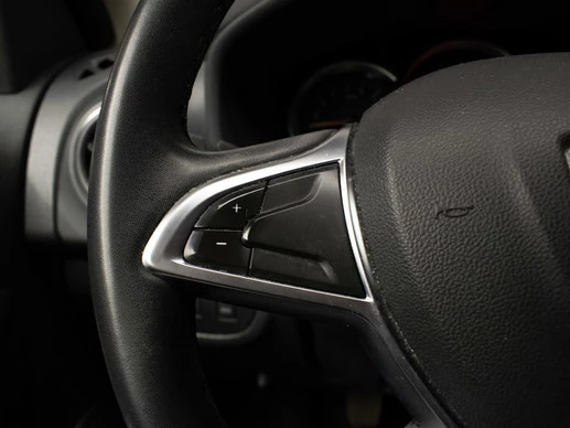 Dacia Logan - Afbeelding 8 van 27