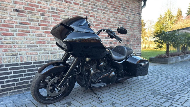 Harley-Davidson Road Glide - Afbeelding 2 van 19