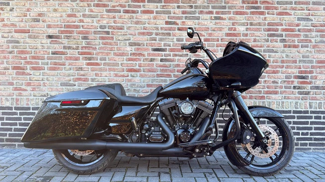 Harley-Davidson Road Glide - Afbeelding 4 van 19