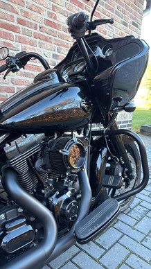 Harley-Davidson Road Glide - Afbeelding 11 van 19