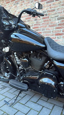 Harley-Davidson Road Glide - Afbeelding 16 van 19