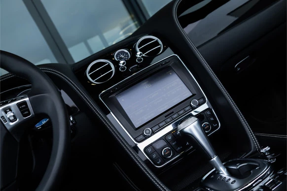 Bentley Continental GT - Afbeelding 14 van 30