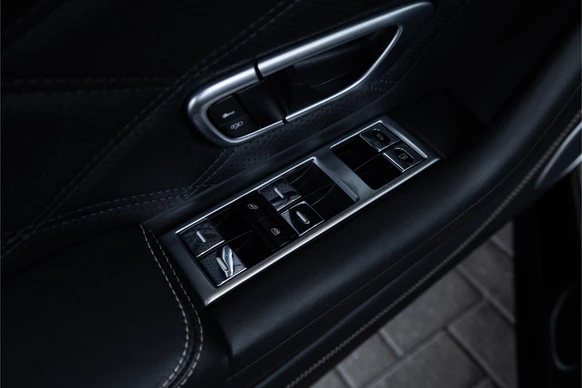 Bentley Continental GT - Afbeelding 26 van 30