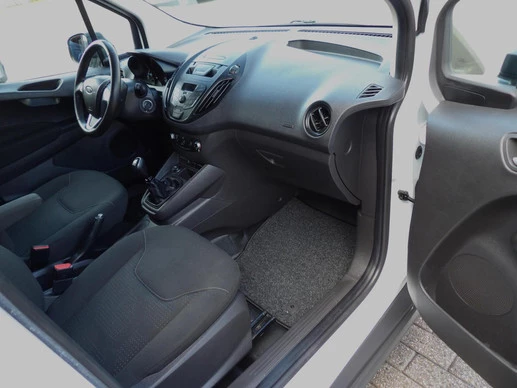 Ford Transit Courier - Afbeelding 12 van 24