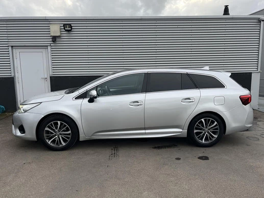 Toyota Avensis - Afbeelding 3 van 30