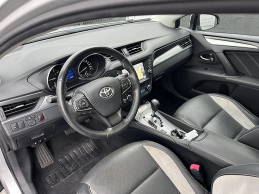 Toyota Avensis - Afbeelding 18 van 30