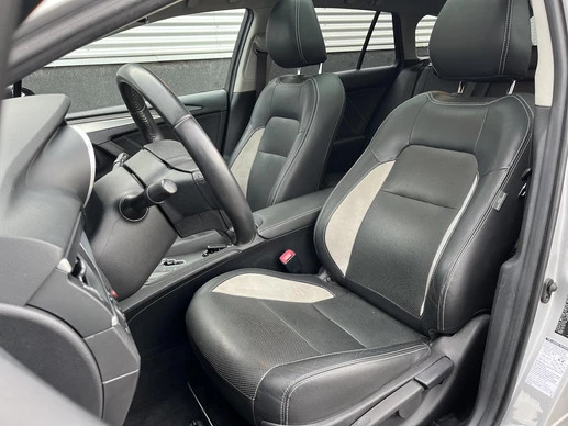 Toyota Avensis - Afbeelding 19 van 30