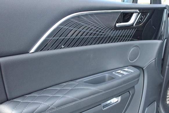 Hongqi E-HS9 - Afbeelding 22 van 27