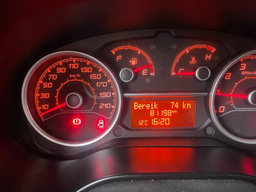 Fiat Doblò - Afbeelding 14 van 17