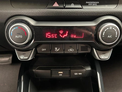 Kia Stonic - Afbeelding 28 van 30