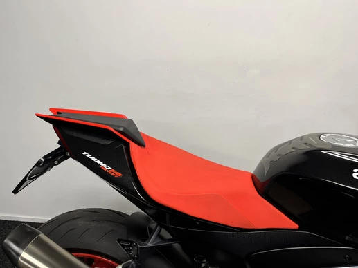 Aprilia Tuono V4 - Afbeelding 10 van 22