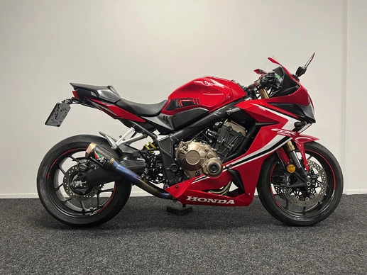 Honda CBR 650 - Afbeelding 1 van 21