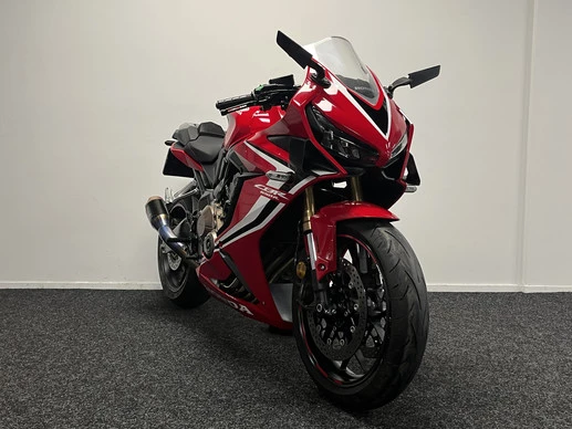 Honda CBR 650 - Afbeelding 11 van 21