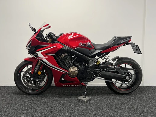 Honda CBR 650 - Afbeelding 12 van 21