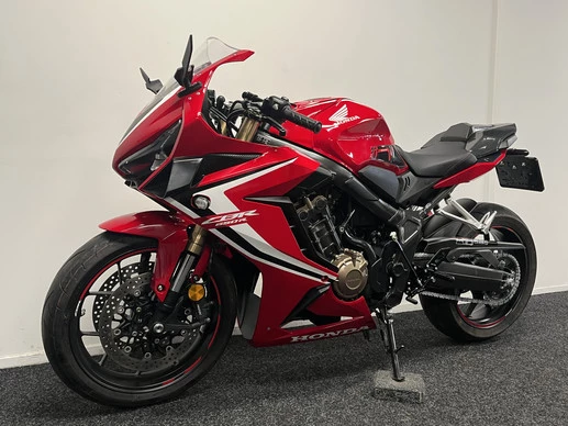 Honda CBR 650 - Afbeelding 13 van 21