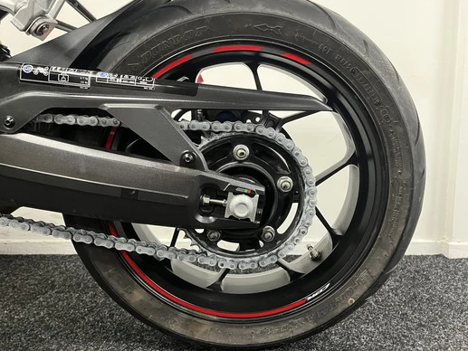 Honda CBR 650 - Afbeelding 17 van 21