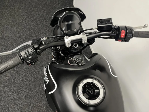 Triumph Trident 660 - Afbeelding 19 van 22