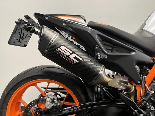 KTM 890 - Afbeelding 3 van 22