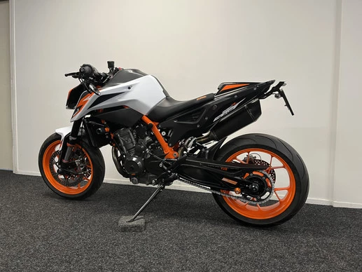 KTM 890 - Afbeelding 14 van 22