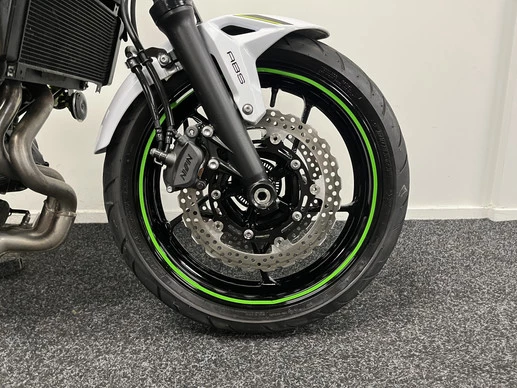 Kawasaki Z650 - Afbeelding 7 van 21