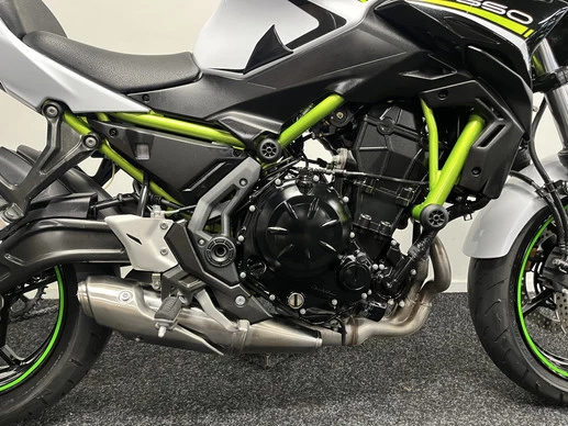 Kawasaki Z650 - Afbeelding 8 van 21