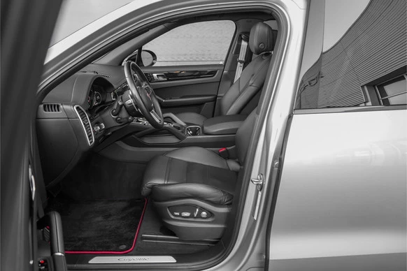 Porsche Cayenne - Afbeelding 4 van 30