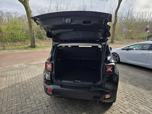 Jeep Renegade - Afbeelding 7 van 30