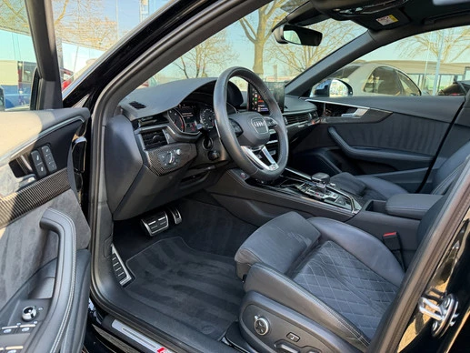 Audi RS4 - Afbeelding 7 van 30