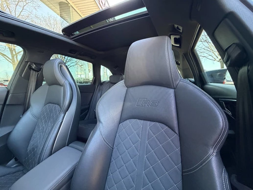 Audi RS4 - Afbeelding 9 van 30