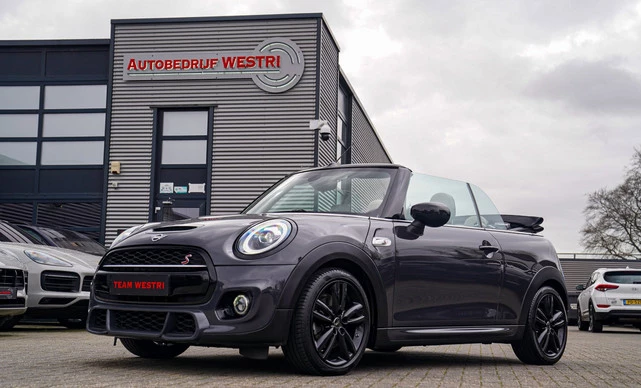 MINI Cooper S Cabrio - Afbeelding 1 van 30