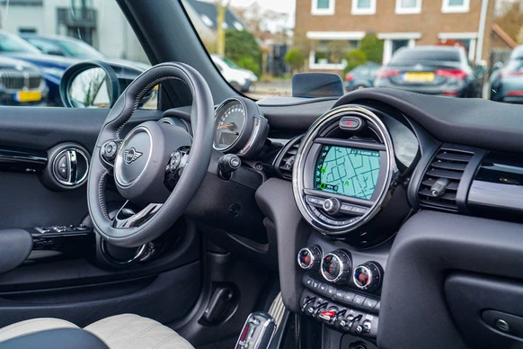 MINI Cooper S Cabrio - Afbeelding 24 van 30