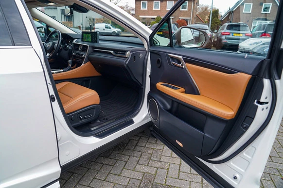 Lexus RX - Afbeelding 26 van 30
