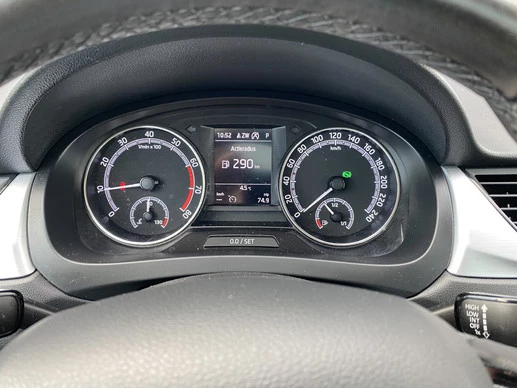 Škoda Rapid - Afbeelding 18 van 30