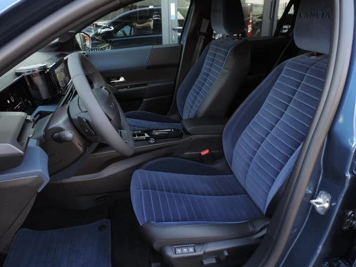 Lancia Ypsilon - Afbeelding 13 van 30