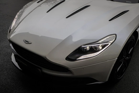 Aston Martin DB11 - Afbeelding 14 van 30