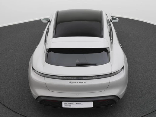Porsche Taycan - Afbeelding 21 van 30